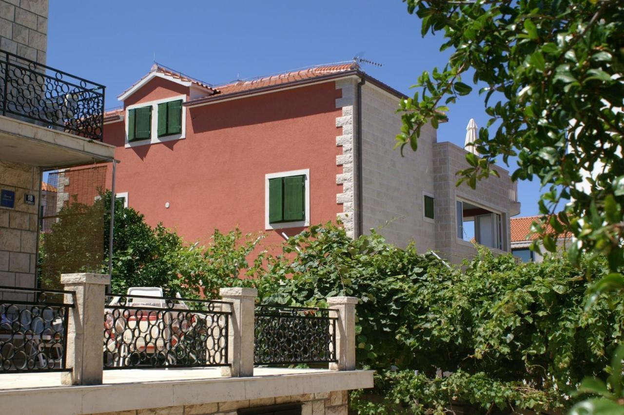 Apartments By The Sea Supetar, Brac - 4274 Exterior photo