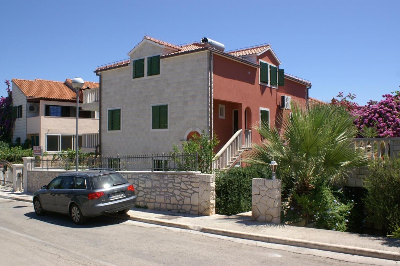 Apartments By The Sea Supetar, Brac - 4274 Exterior photo